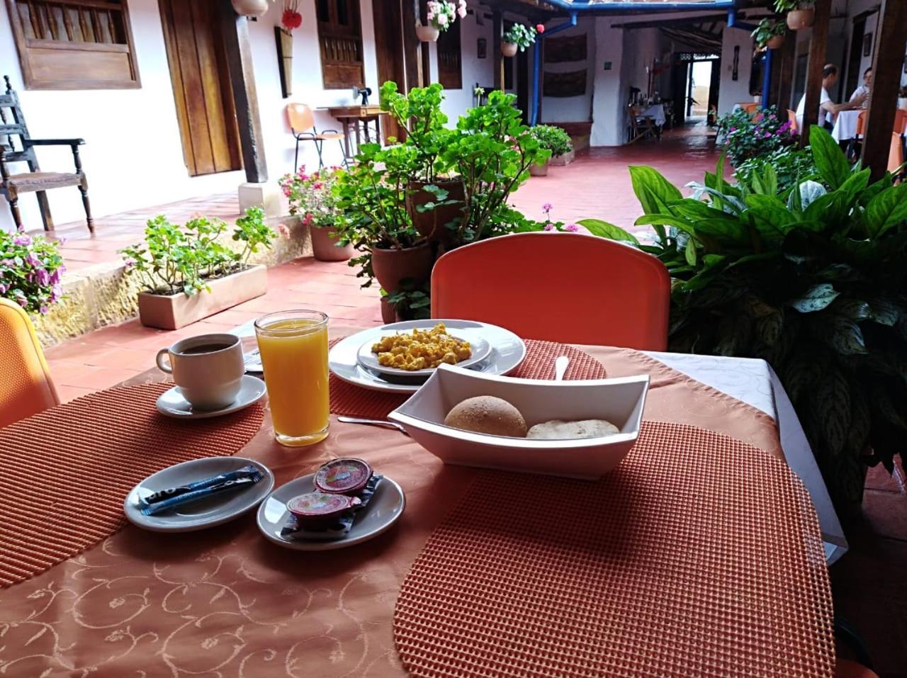 Hotel Casa Del Marquez De Bahichala Barichara Buitenkant foto